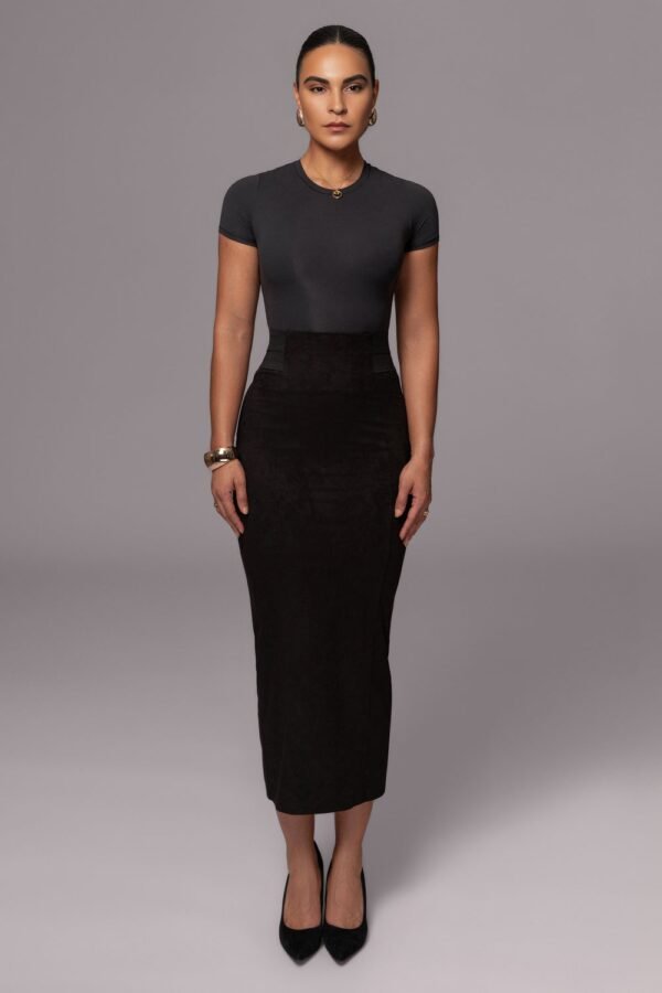 Velvet Sculpt Suede Black Skirt