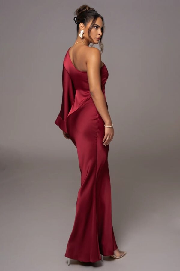 Satin Elegance One-Shoulder Red Gown - Image 4