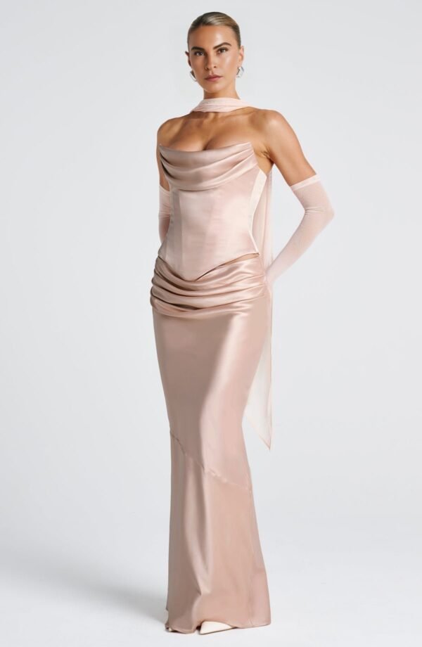 Soft Peach Glow Set - Image 3